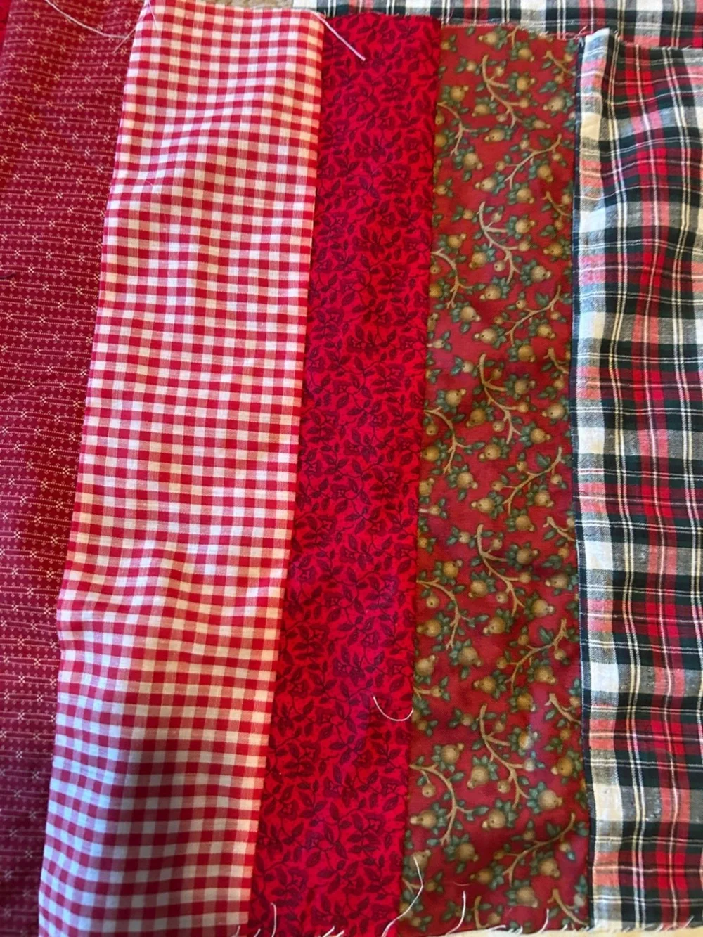 Patchwork quilt Redwork Three Little Pigs Quilt Squares in Red Plaid